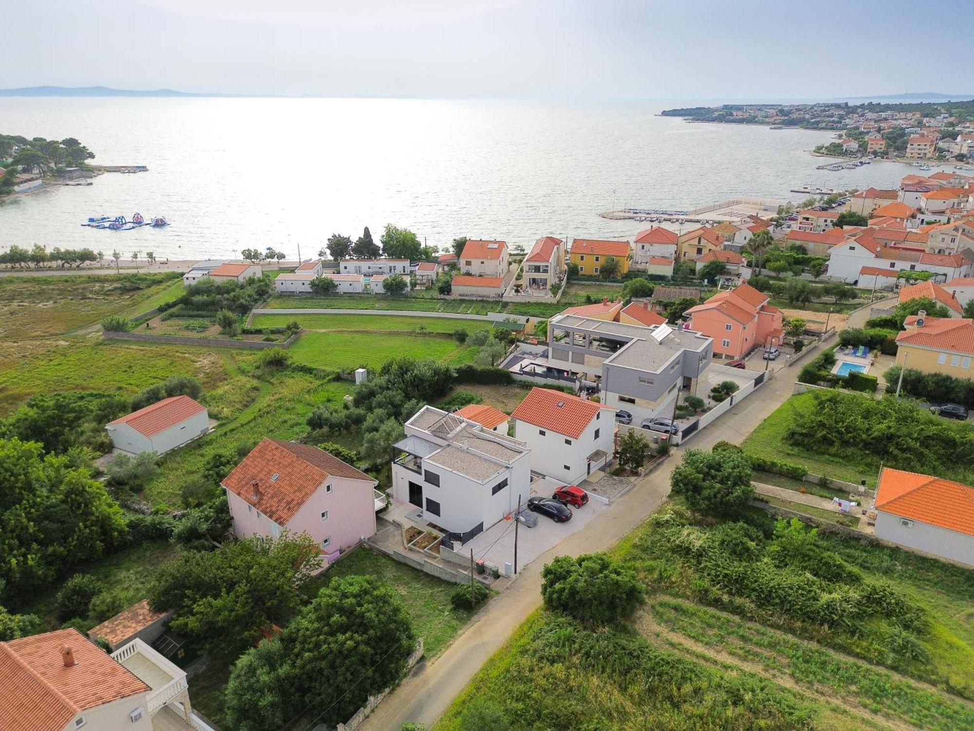 Luxury Apartments Vista Petrcane Bagian luar foto